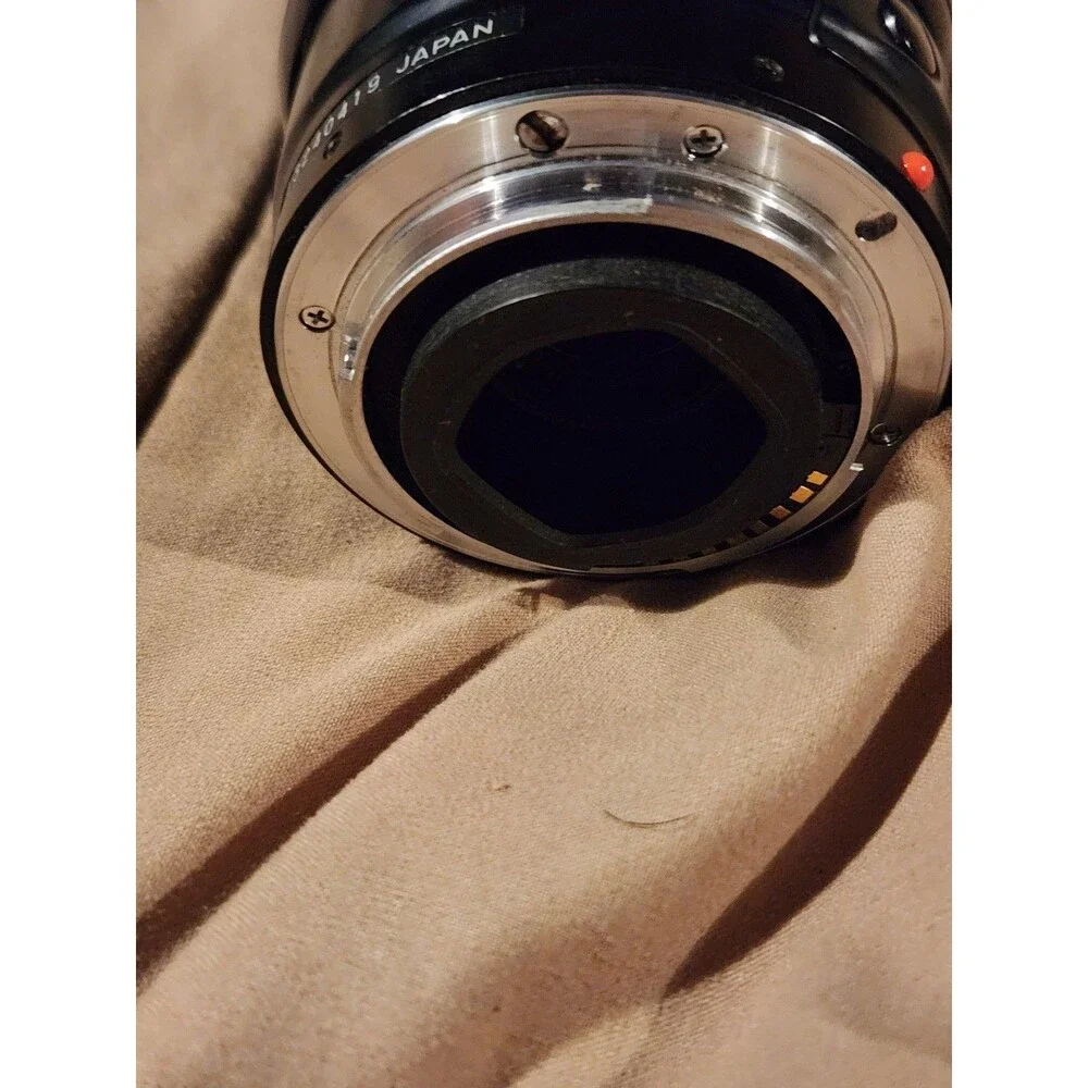 Minolta AF Zoom xi 28-105mm f/3.5-4.5 Lens Sony A-Mount w/ Hoya 62mm Skylight